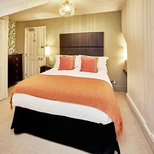 dillons-of-whitby-14-chubb-hill-road.yorkshirehotels.net/