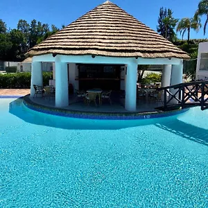 Apartment Beautiful For Rent In Quinta Do With Excellent Facilities Close To And Beach.